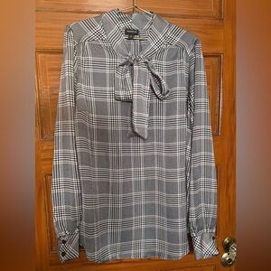 Torrid Monochrome Black and Purple Checkered Blouse. Torrid Size 0 *Size 12*.